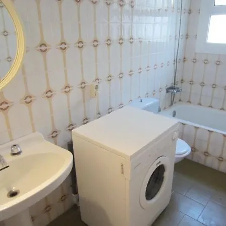 Daire Apartartamento Comodo 1565 Llança